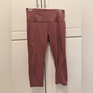 Athleta Salutation Capri Legging